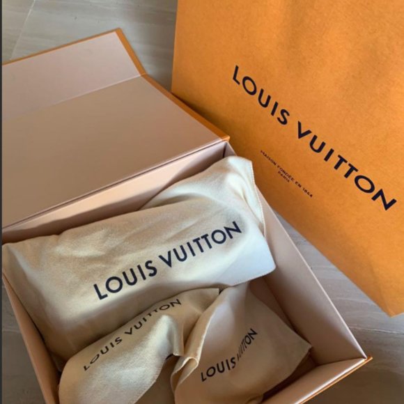 Sold to Simon W Off Another Platform - Picture 5 of 16